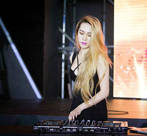 今宵如此美丽（石顺义词 李昕曲、正谱）音乐简谱